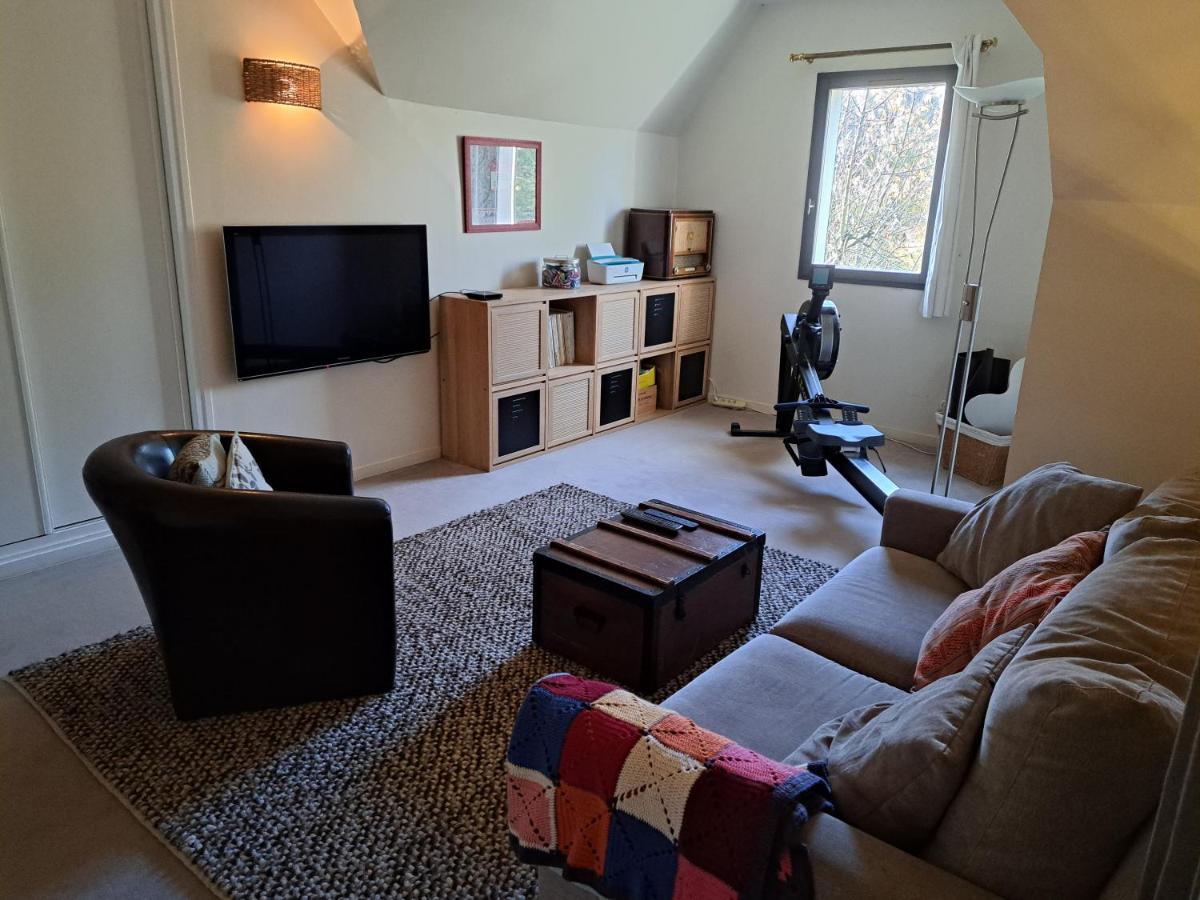 Au Chat Perche Espace Familial Mareil-sur-Mauldre エクステリア 写真